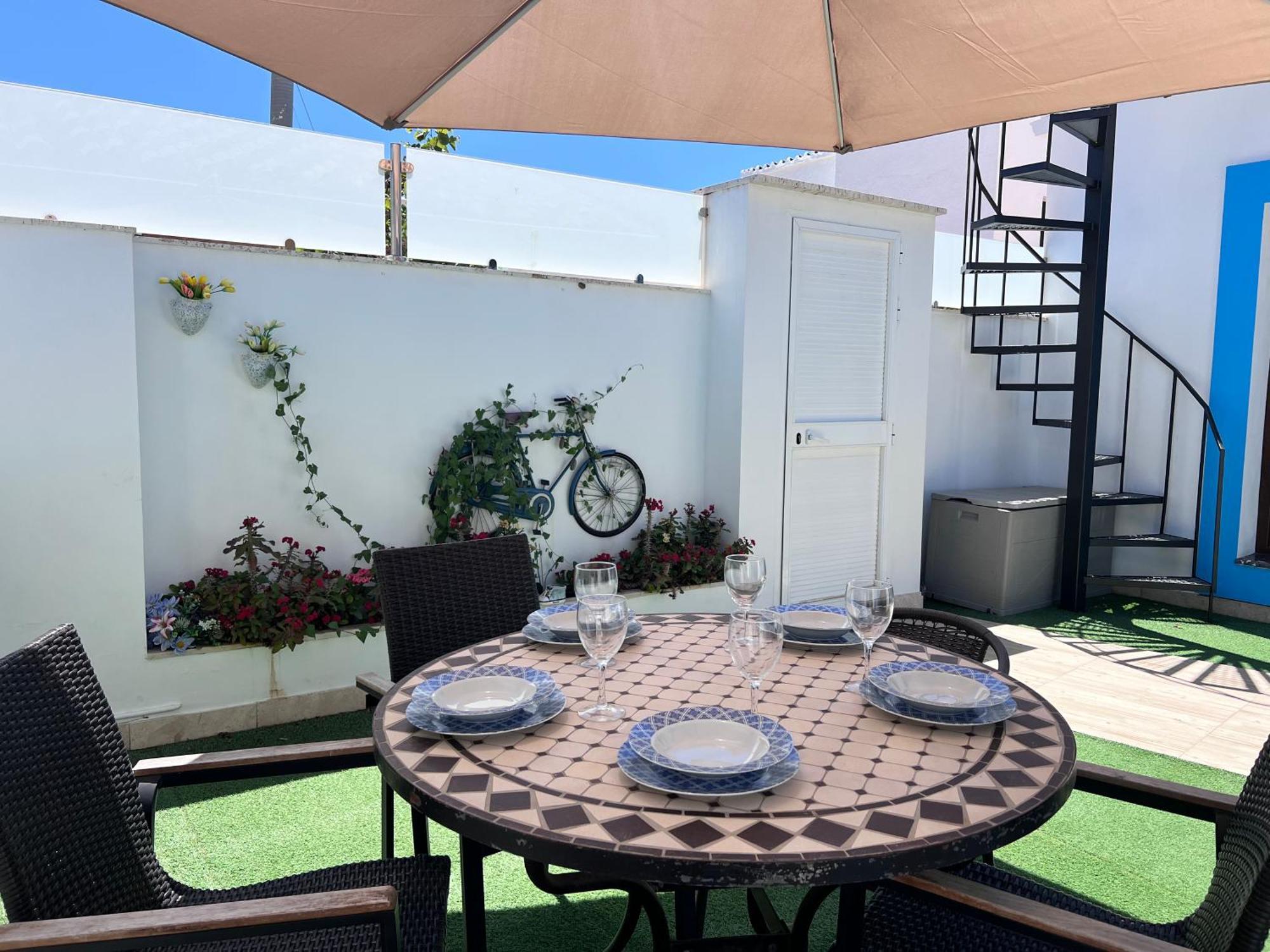 Pirata Bungalow Sea Front Estepona Exterior foto